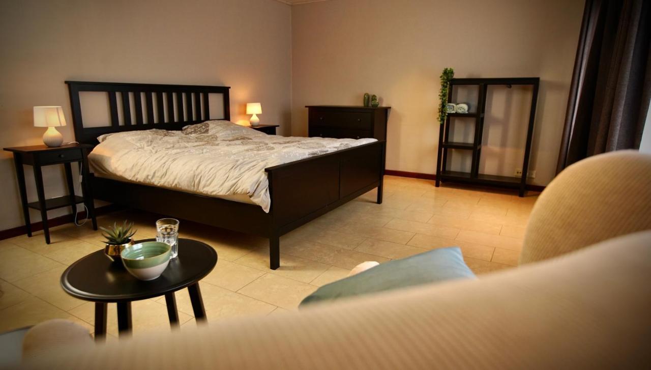De Strikker Bed & Breakfast Balen Екстериор снимка